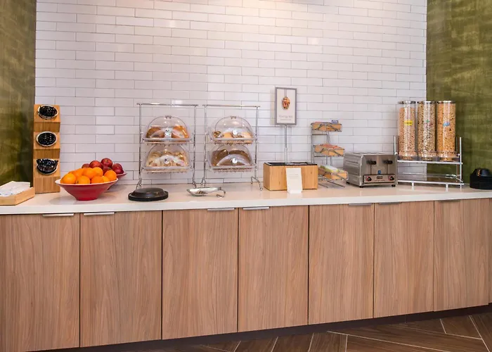 Fairfield & By Marriott Worth Southwest At Cityview Hotel