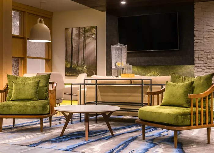 Fairfield & By Marriott Worth Southwest At Cityview 3*