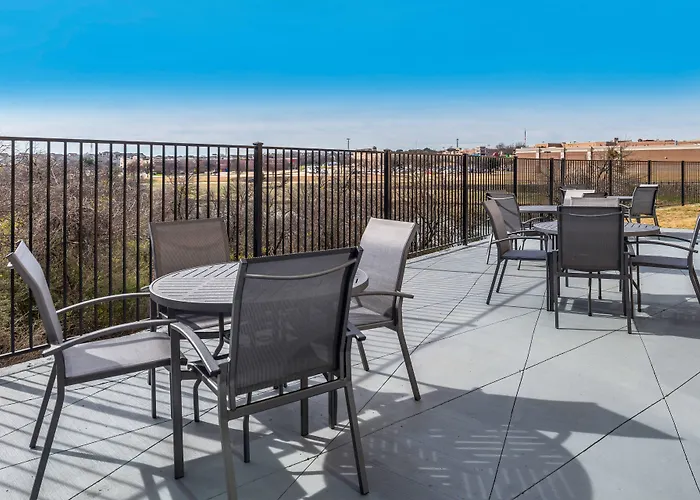 Hotel Fairfield & By Marriott Worth Southwest At Cityview Fort Worth
