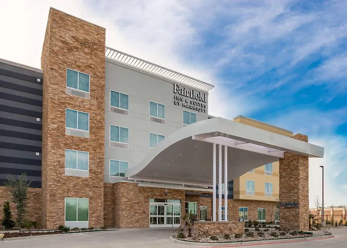 Fairfield & By Marriott Worth Southwest At Cityview 3* Fort Worth