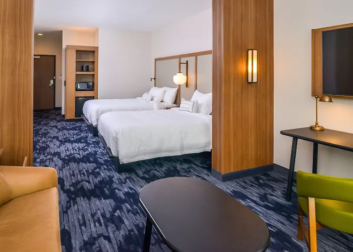 Hotel Fairfield & By Marriott Worth Southwest At Cityview 3*