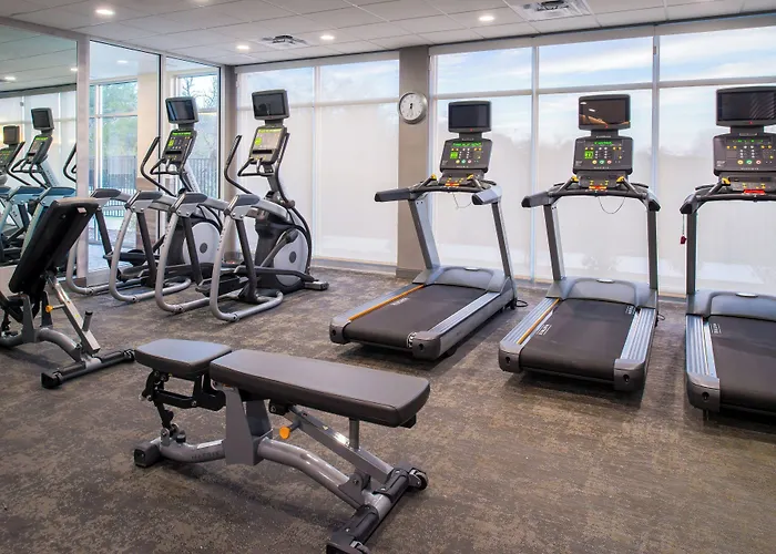 Fairfield & By Marriott Worth Southwest At Cityview 3* Fort Worth