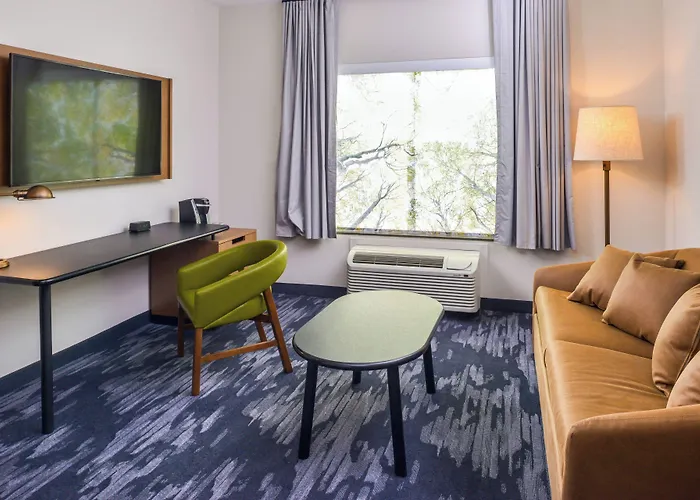 Hotel Fairfield & By Marriott Worth Southwest At Cityview Fort Worth